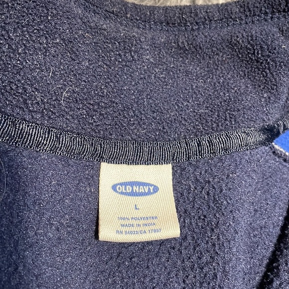 Old Navy pullover - Picture 4 of 8